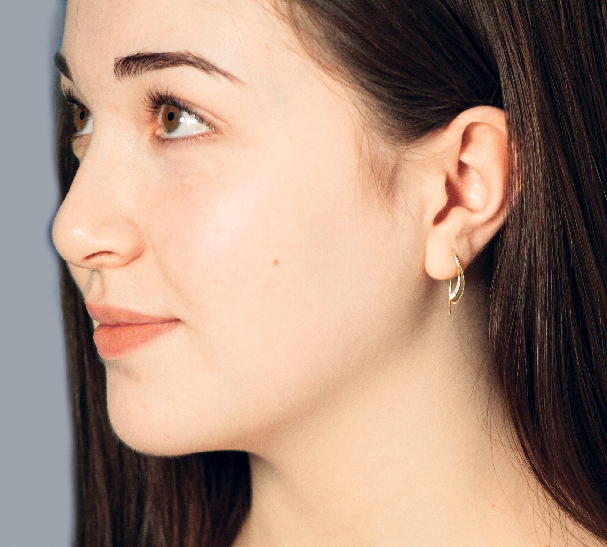 ELONGE Drop Earrings